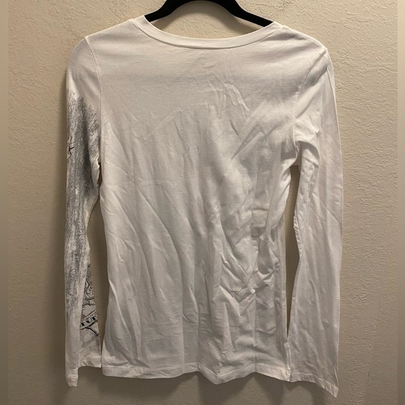 Vocal Embellished True Love Tattoo Print Long Sleeve T-Shirt New Without Tag - Picture 8 of 8